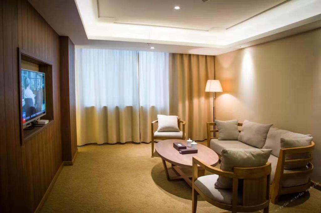 Kaibin International Hotel Csingtöcsen Kültér fotó